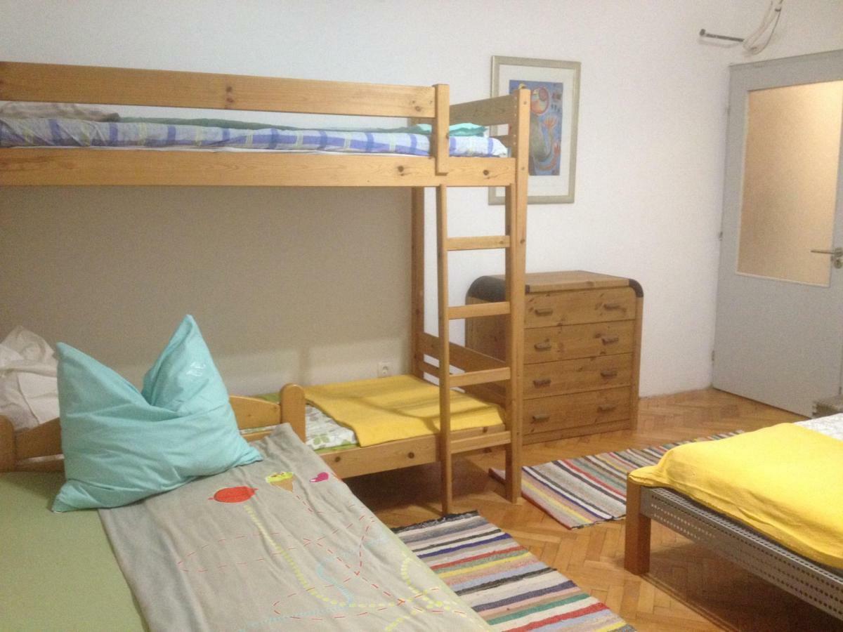 Apartman Luca นีเรกฮาซา ภายนอก รูปภาพ